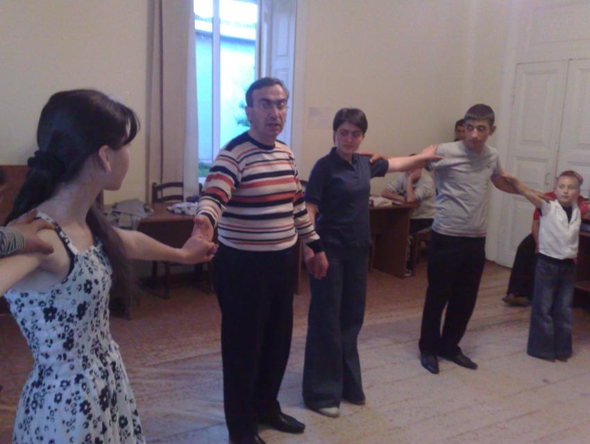 Руководитель танцевальной группы «Карин» посетил армянски