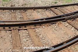 Бинали Йылдырым: Строительство железной дороги Баку-Тбилиси-Карс успешно продолжается
