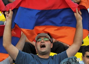 Армения проиграла Грузии