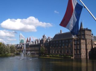 До конца года парламент Нидерландов может обсудить вопрос о введении уголовной ответственности за публичное отрицание Геноцида армян