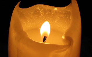 В память о жертвах Геноцида армян пройдет акция зажжения свечей перед мэрией американского города