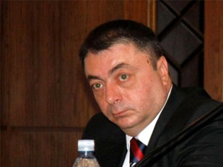Посол объяснил, почему Ширака Торосяна не пускают в Грузию