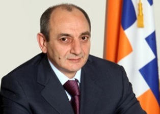 Президент Нагорного Карабаха направил поздравления в связи с днем Первой армянской республики